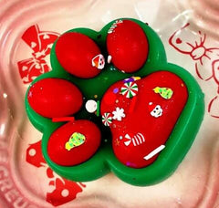 Christmas Cat Paw Squishy: Holiday Stress Relief Toy - lovesquishy