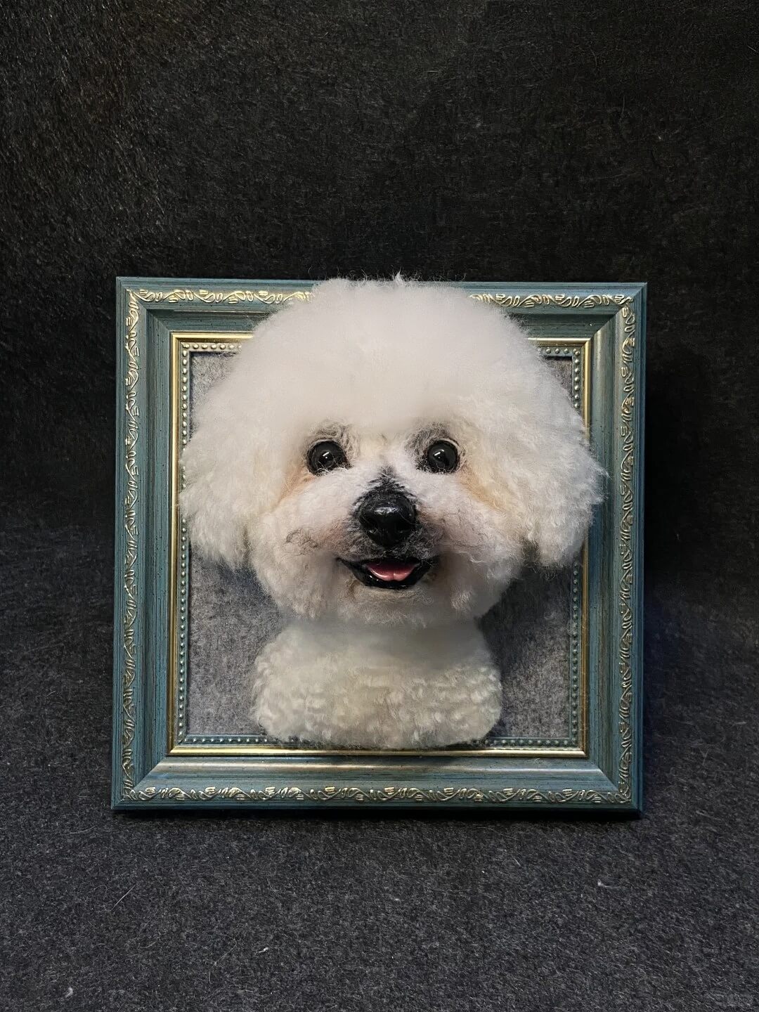 The handmade DIY felted wool poke fun finished product, realistic cat and dog figures. - lovesquishy